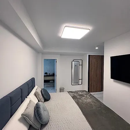 Casa De Amantes Alicante טורבייחה